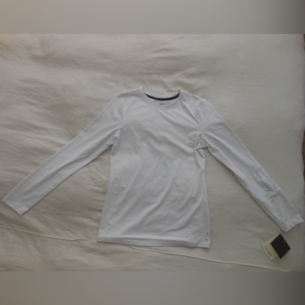 White Cross Pristine White Garment